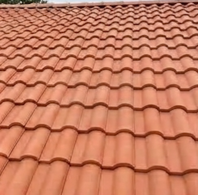Toiture en tuiles après rénovation